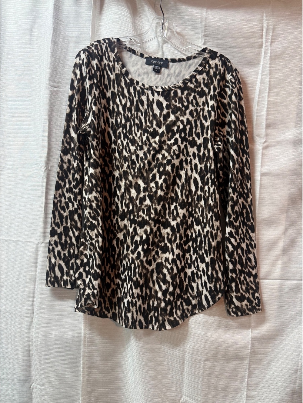 Karen Kane Women's Medium Leopard Print Long Sleeve Top